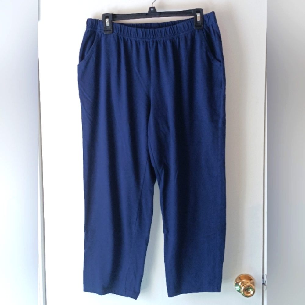 Navy Blue White Stag Capris Pants